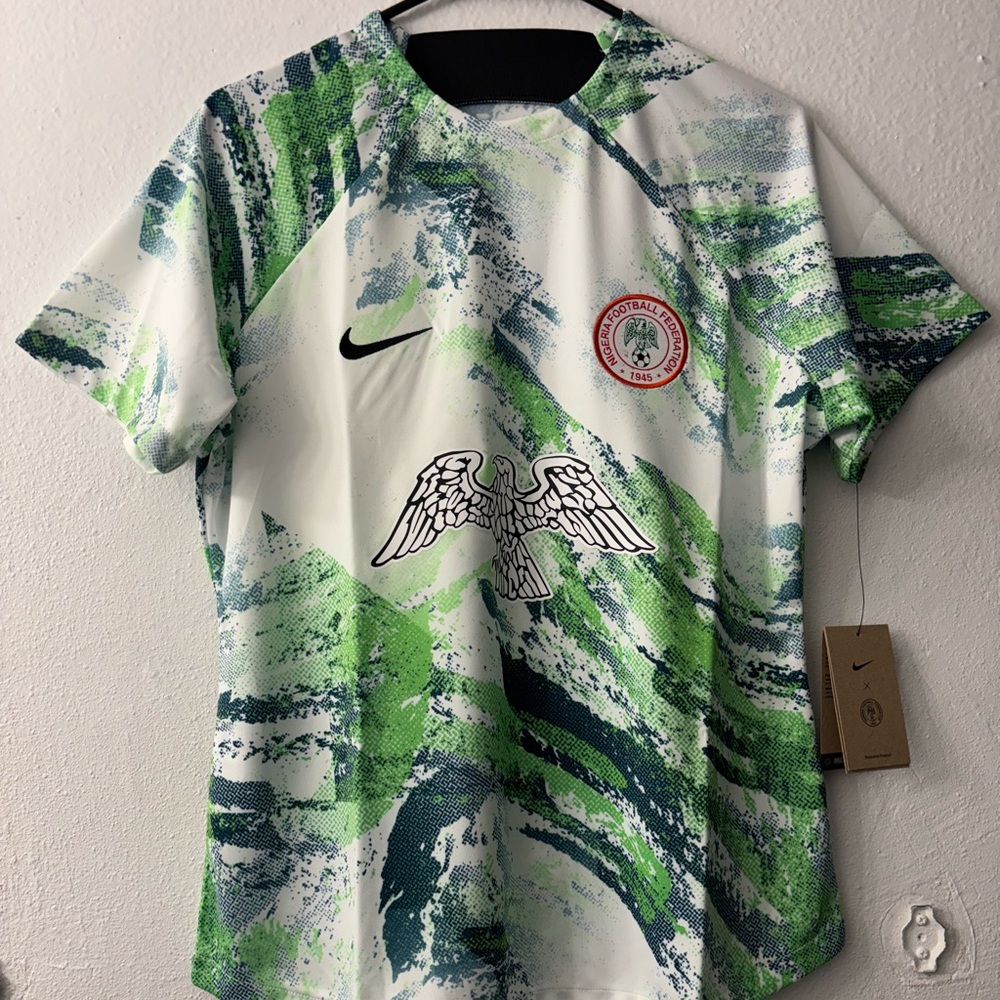 Nike Nigeria National Soccer Team World Cup Pre-Match Jersey Women’s Size Large